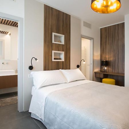 Enjoy Duomo - Flavio Baracchini 9 - Rooms มิลาน ภายนอก รูปภาพ